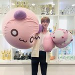 이거 방탄 <b>진이</b> 올린 사진인데