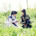 <b>황자님</b> 미래로 오시는 길은 잃어버리시면 안됩니다