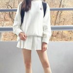 여자들 왜 이런다리 <b>선호</b>함?