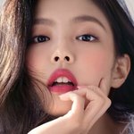 [<b>화보</b>컷임] 와.. 조이랑 제니 이거 ㅈㄴ닮았다.<b>jpg</b>❤️