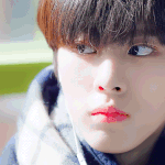 [모두드루와] <b>트웬티</b>트웬티 김우석 교복씬 미쳤더라