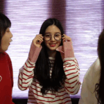[댓글부탁해] 동그란안경쓴애 보면 <b>찐따</b>같아?ㅠㅠ
