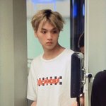 동땡이 이 짤로 뭔 <b>망상</b>을 해야하지