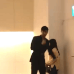 [모두드루와] <b>문짝</b>만하노