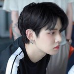 [댓글부탁해] 아이라이너 추천좀 ㅠㅠㅠ급해 짝남이랑 만나