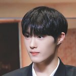 [댓글부탁해] 우리집앞 편의점 <b>알</b>바생 <b>이</b> 분 닮음