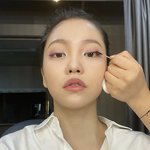 예리 눈 진짜 <b>크다</b>