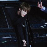 직찍 <b>너머</b>로 떨리는 덕후 심장