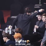 엑소엘 함성소리 <b>조종</b>하는 백현