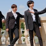 <b>태민</b>이랑 백현 옷 위아래 바뀐거 아니냐