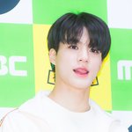 <b>톱스타</b>뉴스 기사사진들