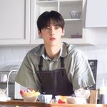 대학가면 <b>황민현</b>이나