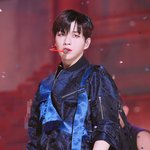 얼굴형이 완벽한 빗살<b>무늬</b>토기인 아이돌