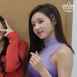 [드루와] 오마이걸 <b>유아</b>의 갤럭시 제트플립 보관법