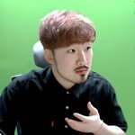 너네 <b>수염</b> 있는 남자 어떰