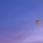 <b>우왕</b> 하늘 ㅈㄴ이뻐 동화같아