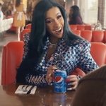 백현이 카디비보다 오빠야