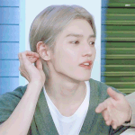 [NCT] 머리넘기는 태용이 <b>청순</b>해