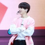 정국 실물..