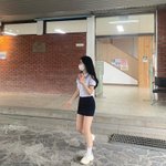[댓글부탁해] <b>교복치마</b> 이정도면 많이짧아보여?????