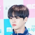 [펜타곤] <b>홍시</b> 볼때마다 느끼는건데