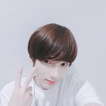 [모두드루와] 휴닝이 셀카실력 <b>발전</b>한 거 진짜 눈물나네....