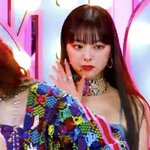 본진 얼굴에 악세사리 묻히는 짤 <b>올리</b>장