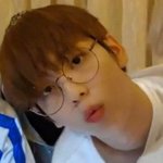 데뷔초 <b>수비</b>니