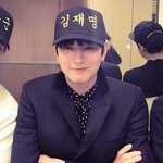 <b>야발</b> 강동원 ㅈㄴ잘생겼네