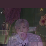 [이것좀봐줘] 팬들과 진심으로 유사 먹는 아이돌