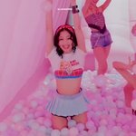 [모두드루와] 제니한테 <b>옷</b>을 왜 이렇게 입히는 거야?...