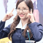 [모두드루와] <b>여돌</b> 안경쓴 짤 풀고 가자 ㄲ