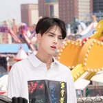 <b>이사진</b> ㅈㄴ중국남자같다