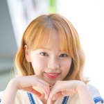 나 <b>김채원</b> 코랑 존똑인데