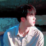 달 한 <b>모금</b> 마신듯한 분위기