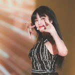 별이 흐르는 눈빛, <b>미리</b>내 女돌