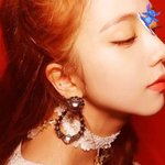 블랙핑크 지수콧대위로<b>스키</b>타러가요