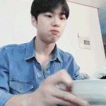 [펜타곤] 유니들아 뭐먹을지 추천좀<b>해조</b>..