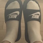 [드루와] 와 나이키이거 <b>실물</b>이 너무예쁨