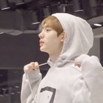 [댓글부탁해] 빅히트에서 일본인 데뷔하는 꼴 못<b>본다</b>