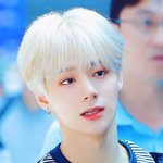 [댓글부탁해] <b>백발</b>한 아이돌 좀 올려줘