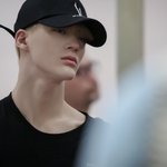 아니 이젠오 <b>반삭</b>하면 ㅈㄴ 잘생겼겠지?