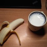 [19] 간식일기: 바나나랑 우유