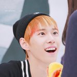 <b>김동영</b> 이때 조카 애기같아ㅠㅠㅠ