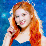 <b>사나</b>는 왜 이렇게 귀엽지