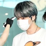 [김재중] 머리색이 <b>실버</b>같애