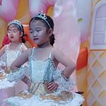 한국을 빛낸 100의 <b>위인</b>들엔 세종대왕이 없는 이유를 묻는 울 딸