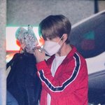 <b>지송</b>이 출근 ㅠㅠ