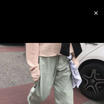 이런 바지 <b>사면</b> 후회각이야?