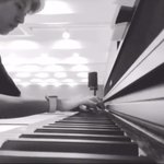 [NCT즌] 야 너네 내가 인준이 피아노 손민수했다는거 봤냐